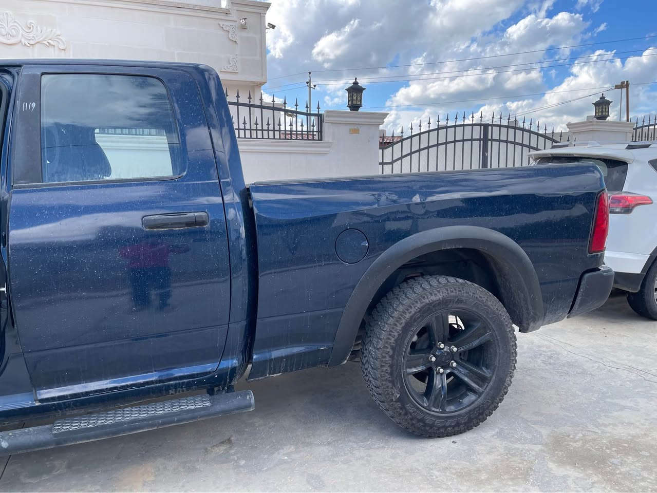 السلام عليكم رام 2023 SLT كلاسيك محرك V6 VVT 3.6 صور الحادث بالمنشور السعر 22300$وبي مجال  العنوان اربيل كوية للأستفسار اكثر متواجد خاص او الأتصال 
*********** بغداد, العراق
