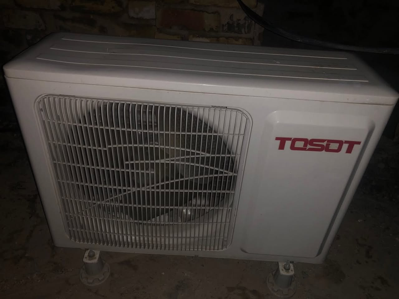 السلام عليكم
للبيع سبلت توسوت واحد طن مستخدم نظيف 

نقص بوري السعر 175 الف دينار 

العنوان بغداد حي النصر الاستفسار ***********
