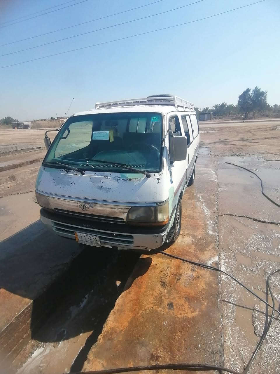 سلام عليكم للبيع سيارة هايسة موديل٩٥ رقم انكليزي بابل سيارة نضيفة كلش والسعر مناسب بيع مستعجل للاستفسار *********** و ***********
