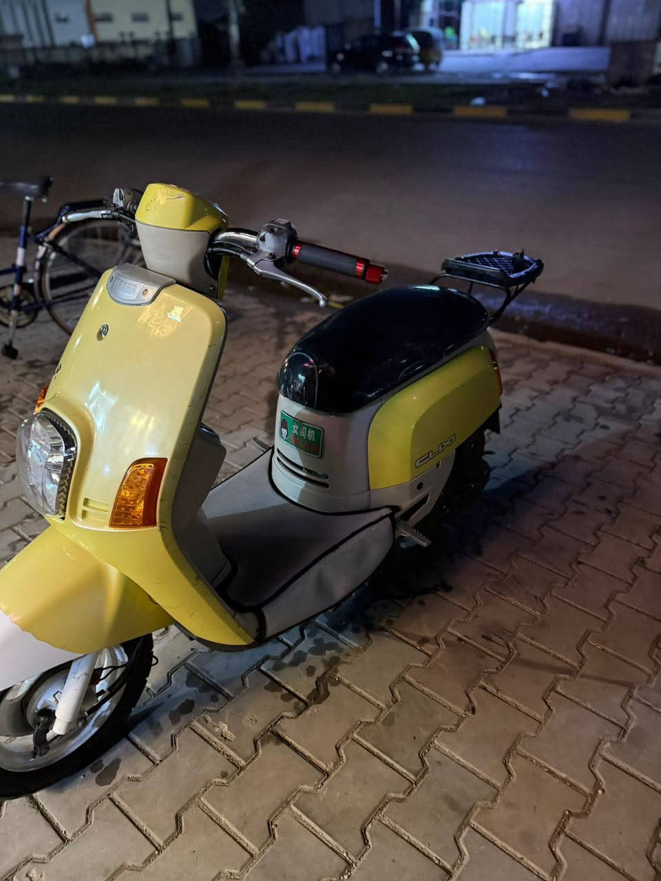 السلام عليكم دراجه بوليس رمبه نكره سلف كلشي شغال كهربائيات فول كفرات مختمه الدراجه ربع ماتصرف عليه الله شاهد الدراجه تخبل صالي 7 أشهر من نزلته رمبه تجي لباب البيت جيب وياك فيتر وافحص عله راحتك مكاني بغداد الحسينيه *********** السعر خاص
