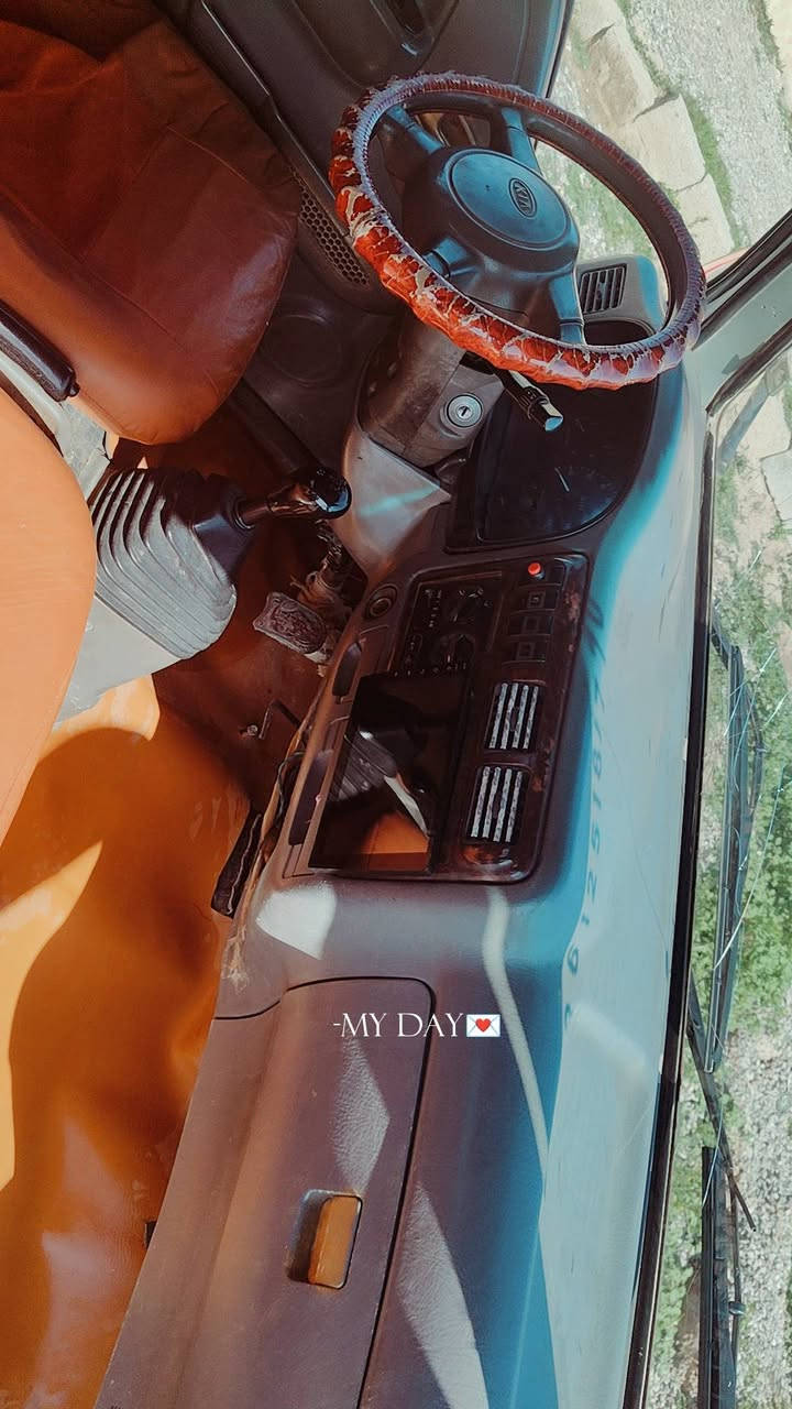 كيه أدوات أدوات جديدة للبيع السعر 39وبيه مجال اتصل***********
افانتي بل تعاليق 👇هم للبيع 👇
