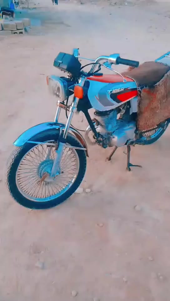 سلام عليكم
دراجة للبيع اربعة كير تايكر موديل2021
الدراجة كاملة اي نقص ما بيها كهربائيات كلها شغالة المكان ديالئ بعقوبة كاطون ***********
