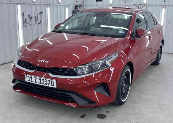 سلام عليكم
عندي فورتي موديل 2024 گلين تايتل مكفوله كفاله عامه حت الدعاميات لا بارد ولا صبغ ولا فتح 
السياره اني مستوردها على ايدي يعني اول مره تنعرض بيها طخه بل دعاميه الخلفيه صغيره ومرجعه نفسها مابيها اي صبغ السياره جديده 
ماشيه 19 ألف ب امريكا ماشيه 16 الف السياره
ب اسمي مدوشمه عام مابيها اي نقص وياها سويجاتها الثنين بلاديات السياره كامله للأخير 

مكاني بغداد حي الخضراء 
***********
