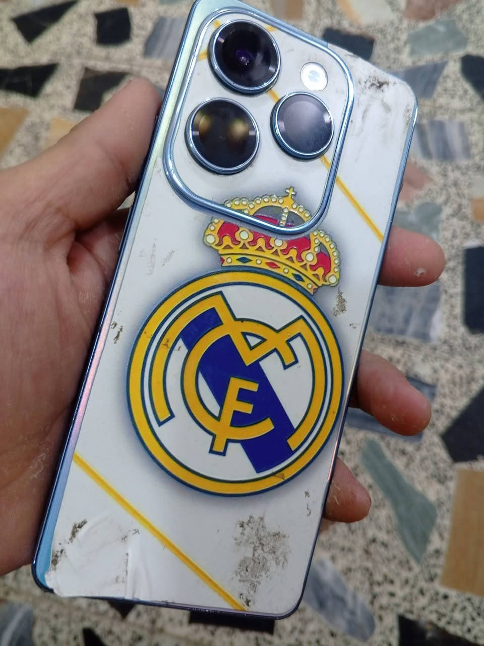 سلام عليكم جهاز انفنكس هوت 40 pro ذاكره 256 رام 8+8 جهاز شغال فقط الشاشه مكسوره والكاميرات واكفه الباقي شغال جهاز سلس وحلو والفطور ما ماثره على اللمس للبيع مكاني بغداد العبيدي رقمي *********** متواجد واتساب واتصال
