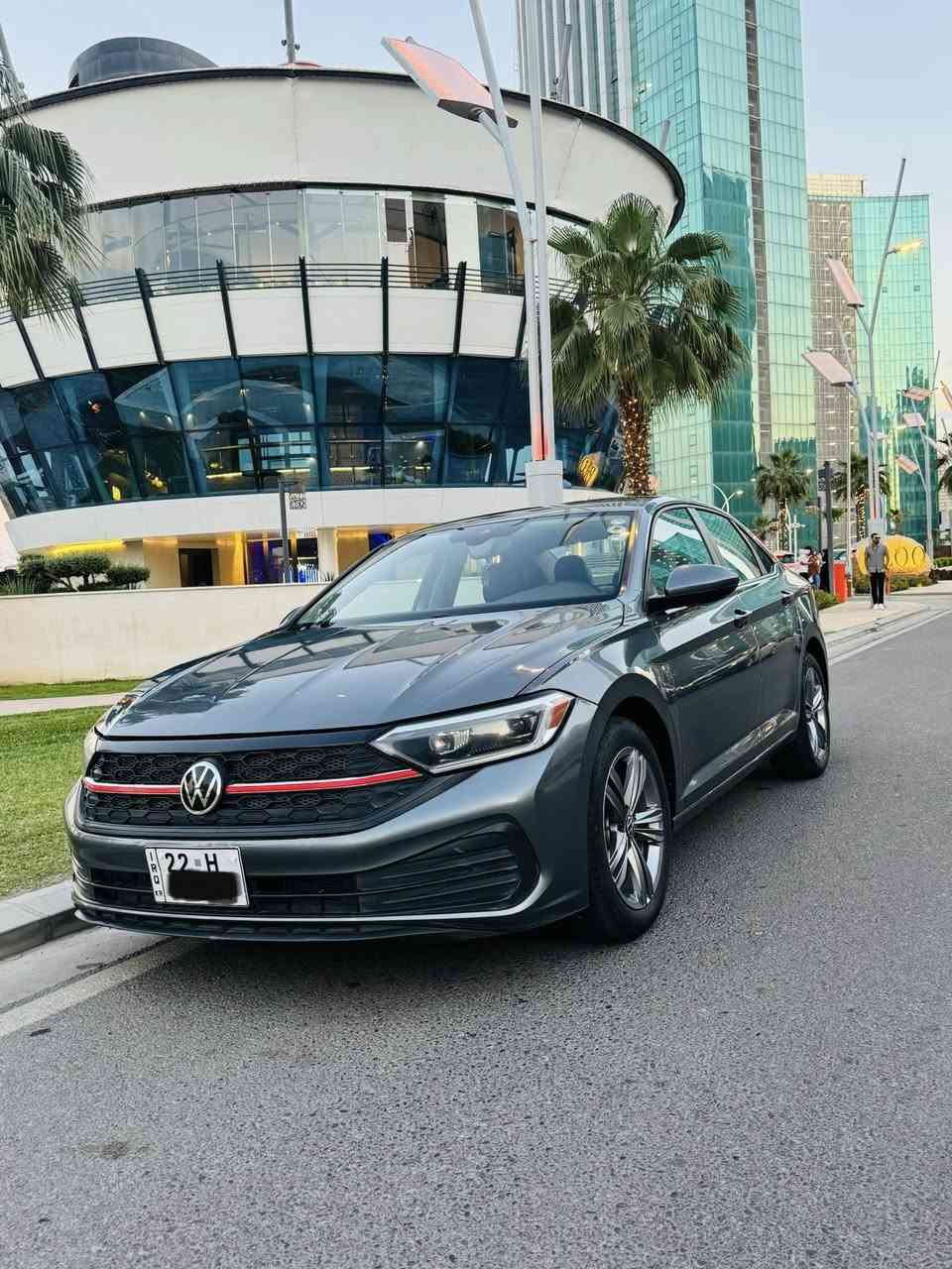 𝟐𝟎𝟐𝟒 𝐕𝐎𝐋𝐊𝐒𝐖𝐀𝐆𝐄𝐍 𝐉𝐄𝐓𝐓𝐀 SE

فولكس واكن جيتا موديل : 2024

السعر 
152$بيها مجال

اللوان : نفطي

عداد المسافة : 
28الف مايل

حجم المحرك : 1.5L TURBO ( 4.سلندر )
 

المواصفات : 𝐒𝐄
‏‎بصمة ابواب 
‏‎بصمة تشغيل 
 تشغيل عن بعد (𝐑𝐞𝐦𝐨𝐭𝐞 𝐒𝐭𝐚𝐫𝐭)
‏‎شاشة كبير لمس   
‏‎كاميرا
هاند بريك بصمة
اوتو هولد (𝐀𝐮𝐭𝐨 𝐇𝐨𝐥𝐝)  
اوتو ستارات (𝐀𝐮𝐭𝐨 𝐒𝐭𝐨𝐩)
رادار امامي (تحديد مسار)
‏‎رادار جانبي (نقاط عمياء)
تحكمات  استيرن
كشنات جلد
كشنات هيتر
لايتات 𝐋𝐄𝐃 ليد زينون بلادي
بكلايتات 𝐋𝐄𝐃 ليد
ويل كروم 
الحادث بس بنيد صبغ بدون دواخل بدون ايرباك
‏‎‏‎للاستفسار اكثر الاتصال علی هذا الرقم 

☎️***********
مكان سيارة اربيل
