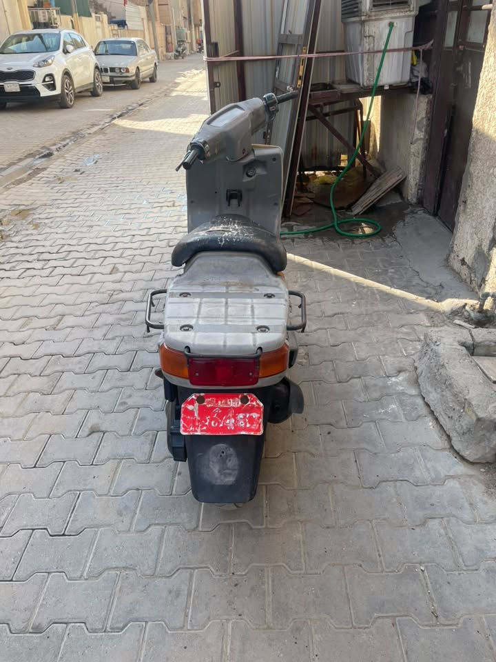 بيكم  للبيع مكينة بلاد  ناعمة كلش نقصها صفاح فقط الباقي كامل وشغال  كلشي موضح بصور سعر ٢٣٠ وبيها مجال بسيط  مكان حرية ***********
