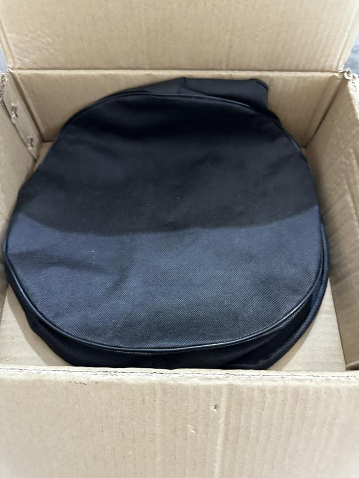 سلام عليكم شاحن بي واي دي بدون ايرث شحن سريع جديده مستعمله سبوع واحد السعر 175/*********** بغداد العبيدي
