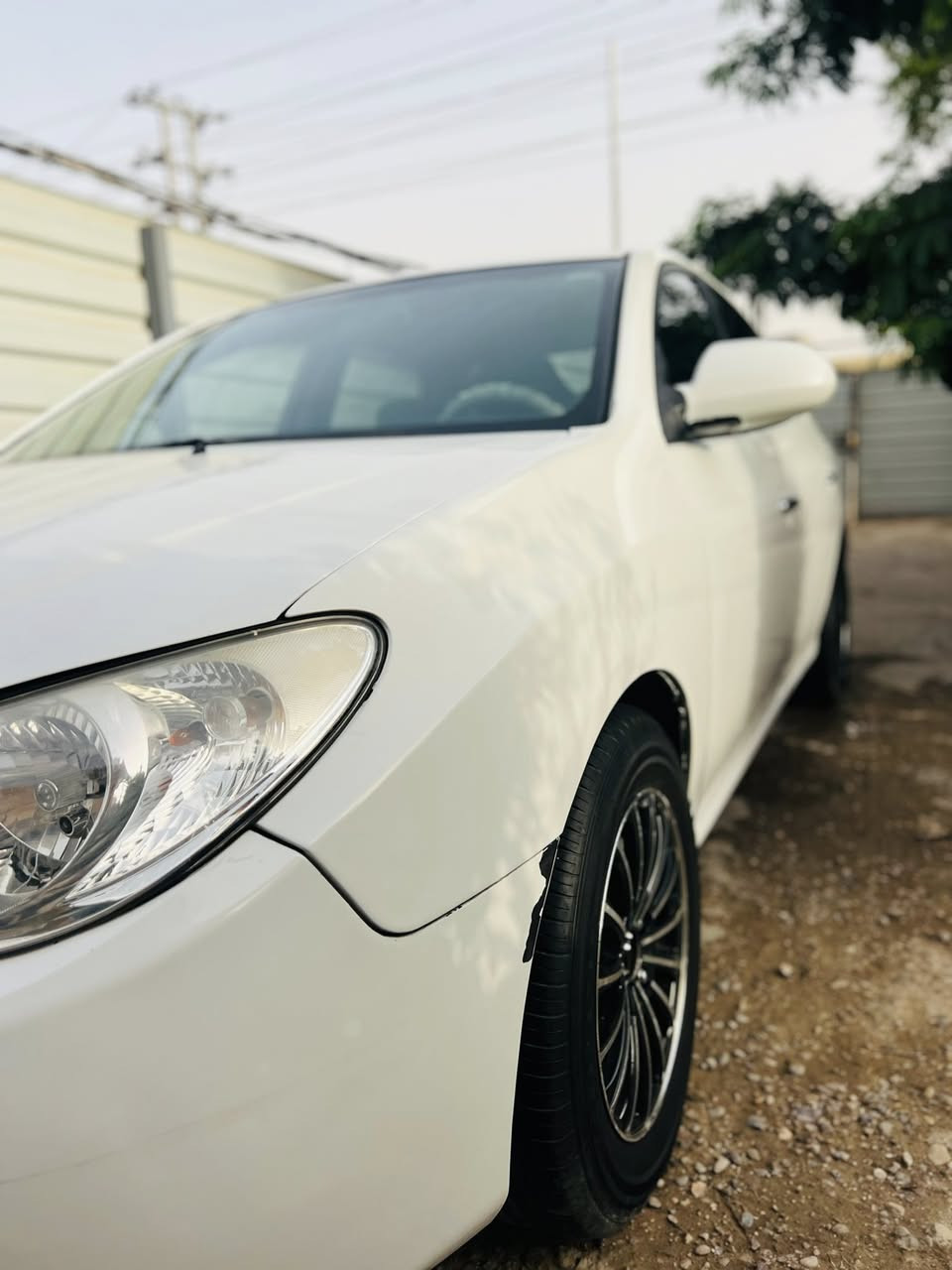 اللنترا  خليجي  10 انبار بسمي صبغ عام جاهزه من كلشي سنويه 2028
*********** العنوان كوفه السعر 83
