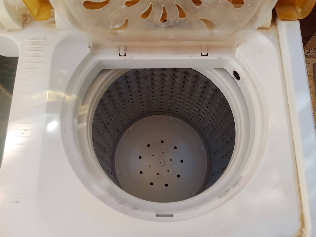 غسالة للبيع يشتغل بس المجفف  ب الشامية متواجد خاص


**إذا كنت صاحب هذا الإعلان وتريد حذفه لأي سبب، رجاءا أرسل رسالة إلى الدعم الفني**