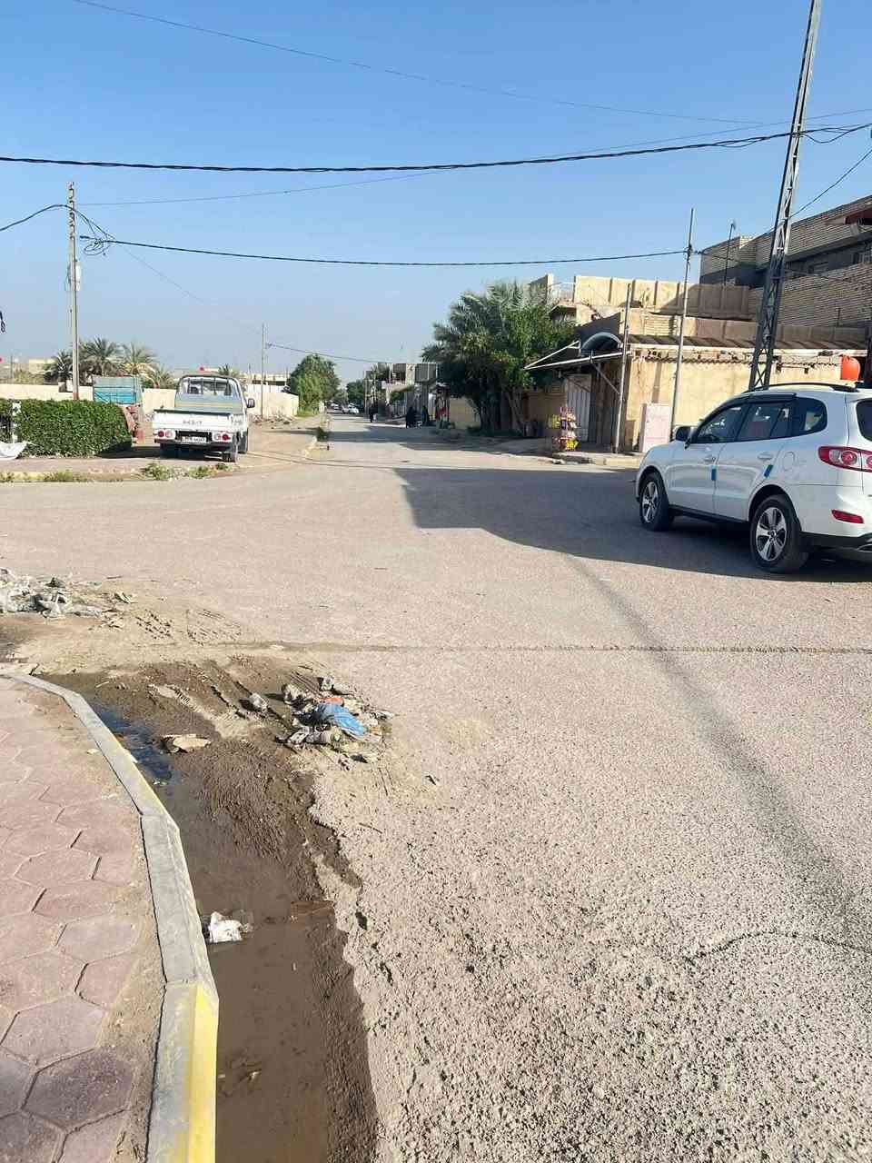 بيت طابو صرف خلف روضة البراعم مساحتة ٢٤٠م مجاور متجر روي مقابل بيت هاشم فزع موقع تجاري للاستفسار الاتصال على الرقم ***********
