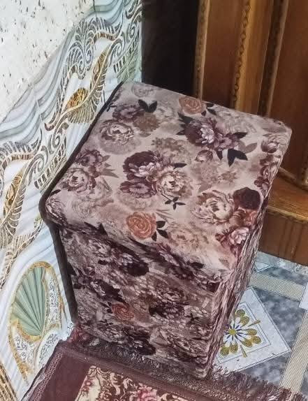 السلام عليكم غرفه خشب للبيع العنوان كربلاء طريق طويريج ***********
