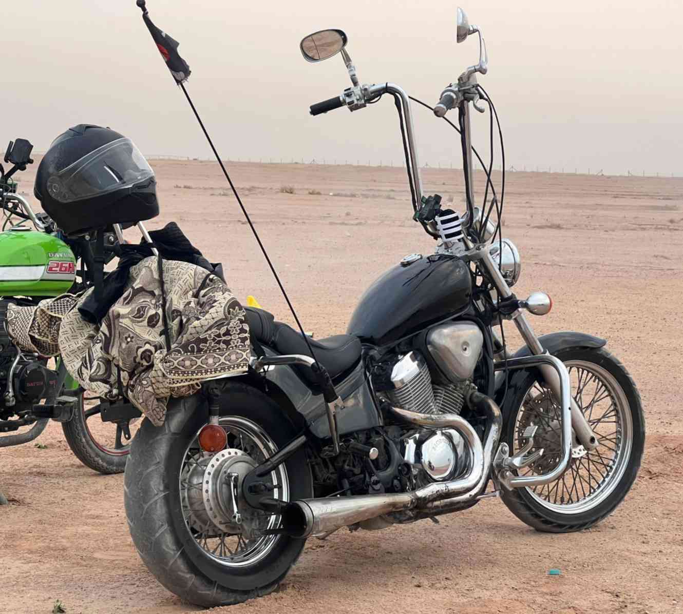 سلام عليكم
هونده ستدد 400cc
دراجه نظيفه ومرتبه ماناقصه شي #مكاني_نجف
 (مكاتبه مكتب فقط) تفضل خاص و نتفاهم 
واتساب ***********
