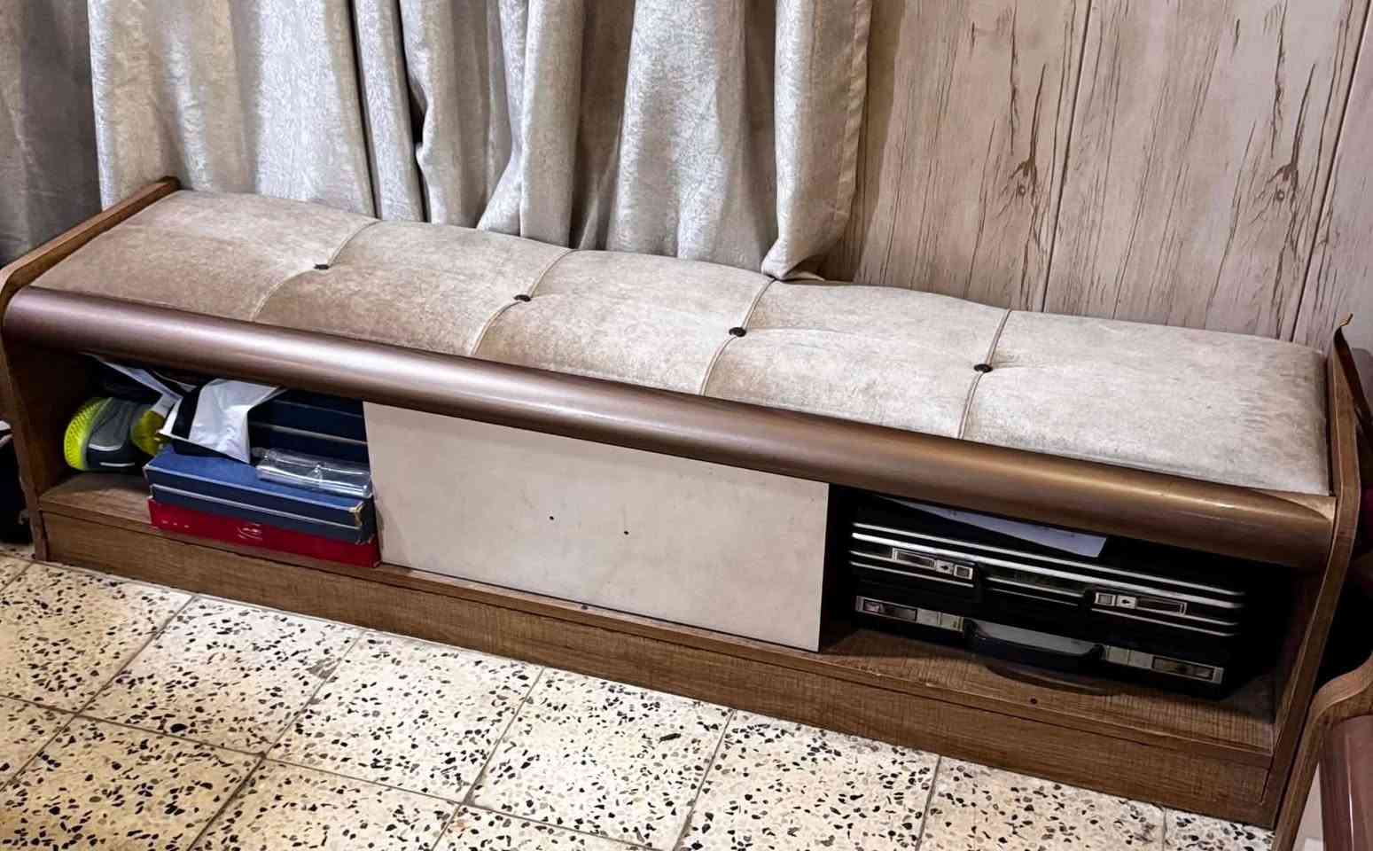 السلام عليكم غرفة نوم وتخم للبيع مستعجل لغرض الانتقال


**إذا كنت صاحب هذا الإعلان وتريد حذفه لأي سبب، رجاءا أرسل رسالة إلى الدعم الفني**