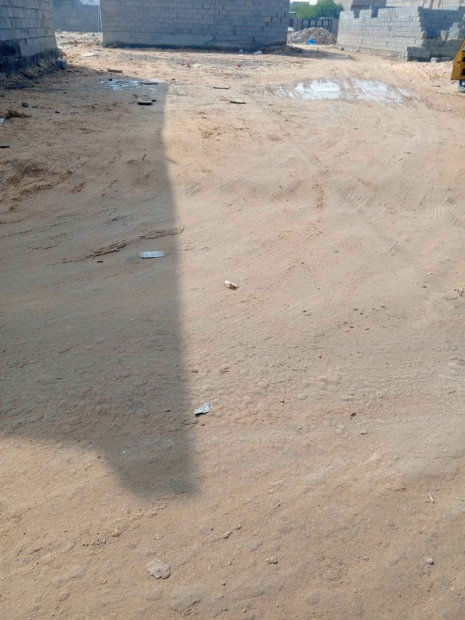 سلام عليكم متوفر قطعة أرض وقف سني الأرض مسجلة مساحة 200 متر واجهة 9ونزال 21 القطعة ركن العنوان ابو الخصيب محيلة الوسطي سعر 22 بيهة مجال تصال علة هذا الرقم بي واساب ***********
