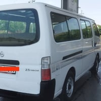 نیسان اورفان 2009مکفول کفالە عامە بدون صبغ 07730350737