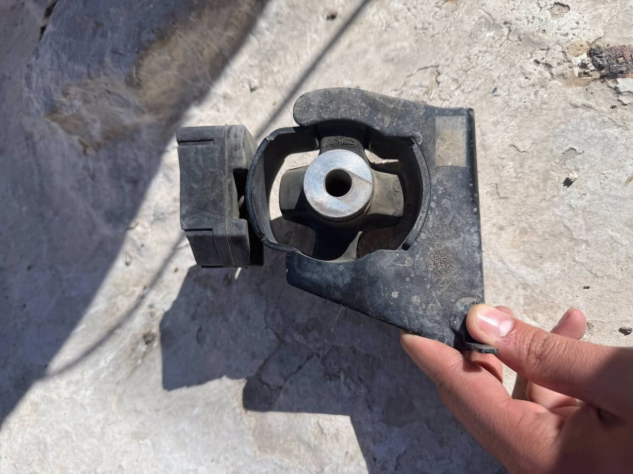 سلام عليكم متاح زوج دبلات كامل مال كورلا ٢٠١٣ خليجي مع اذاين محرك امامي وجوه الشوته


**إذا كنت صاحب هذا الإعلان وتريد حذفه لأي سبب، رجاءا أرسل رسالة إلى الدعم الفني**