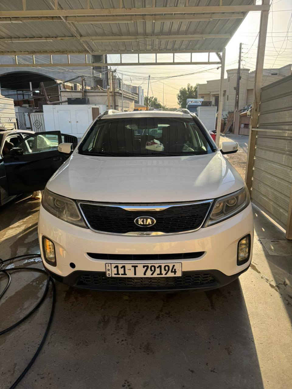 السلام عليكم سورنتو لبيع موديل 14 رقم وهزه كله جديد باسمي سونار ويه الصور فول عده الفتحه 5 راكب 4 سلندر
***********
