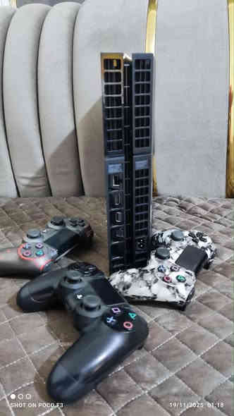 بلي فور مهكر حيل حيل نظيف مامفتوح لوك ستيكر يحتوي على 3جوستك جهاز نظيف شرط الفحص والضمان السعر 235وبي مجال للطيبين توصيل جميع المحافظات متوفر ***********
