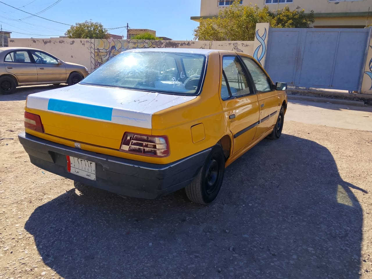 سلام عليكم شباب سياره للبيع موديل 2010 رقم نجف ألماني كير ومكينه جديد تخم تاير جدد كهربائيات كلها شغاله دوشمه جديده السعر 18 وبيه مجال للطيبين للاستفسار الاتصال على *********** مكاني بابل قضاء الكفل الخاص مغلق اتصل وخادم
