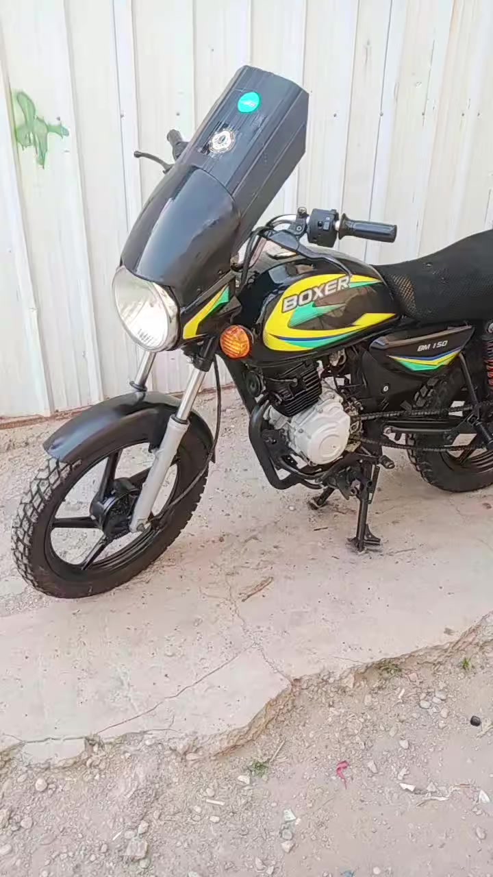 السلام عليكم بوكسر كلاسك 23 مرقم كربلاء نضافه مثل ماموضح كدامكم خير من الله نقص فلتر صلنصه فقط تايرات جدد ماشه دبلات جدد كهربائيات جدد مجامع جدد
بريكات جدد شغل وطلع بيع او مراوس حسب القناعه العنوان بغداد زعفرانيه ***********
