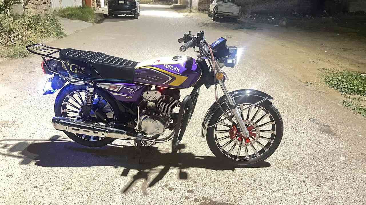 السلام عليكم موطور للبيع موديل 26 بعده زيرو ماشي 2000 دراجه نضيفه اي عيب ما بيه السعر 825 وبيه                  مجال للشرايه


**إذا كنت صاحب هذا الإعلان وتريد حذفه لأي سبب، رجاءا أرسل رسالة إلى الدعم الفني**