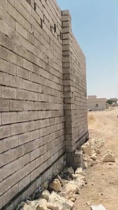 كادر بناء متفرق حالين. هاذ جزء من اعمالنا
***********
