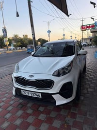 بيع فقط اسبورتج موديل ٢٢ وارد أمريكي  محركه ٢٤٠٠ السياره مكفوله من الص...