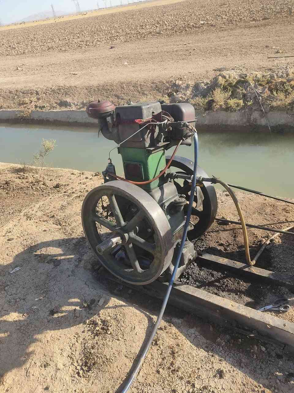 السلام عليكم يوجد مكينه ليستر للبيع الاستفسار***********
