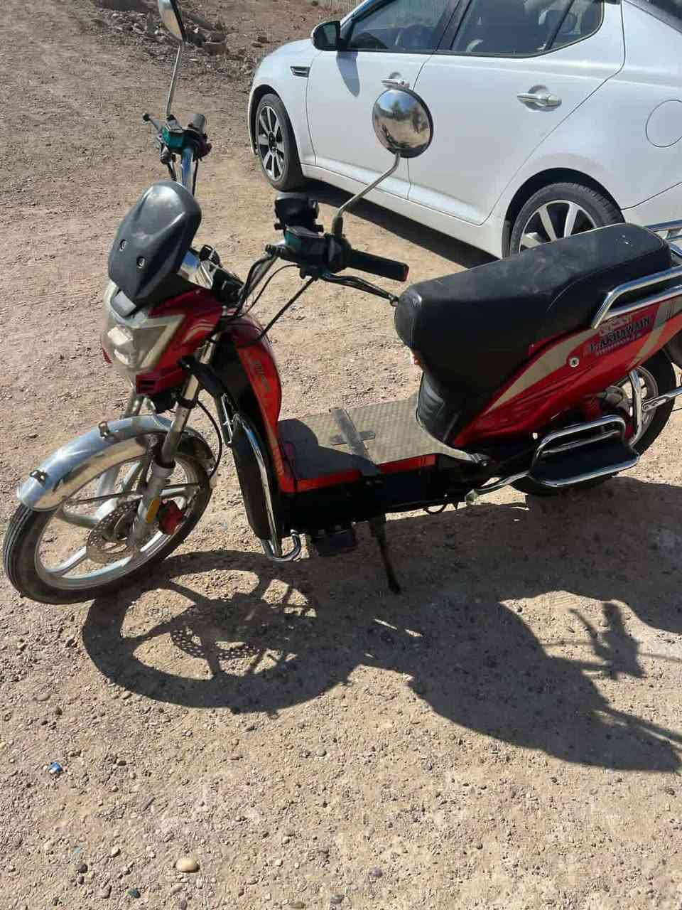 للبيع موطور شحن هارلي خمس بطاريات جدد موطور نضيف مابي اي عطل شاحنه اصليه لايت عالي  السعر 550وبي مجال هذا رقمي ‏‪***********‬‏
