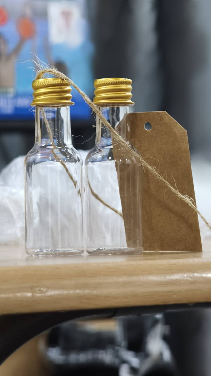 صبحكم الله بالخير
تشكيلة لغراض تخبل وأي قطعة تعجبكم راح يعجبكم سعرها اكثر


**إذا كنت صاحب هذا الإعلان وتريد حذفه لأي سبب، رجاءا أرسل رسالة إلى الدعم الفني**