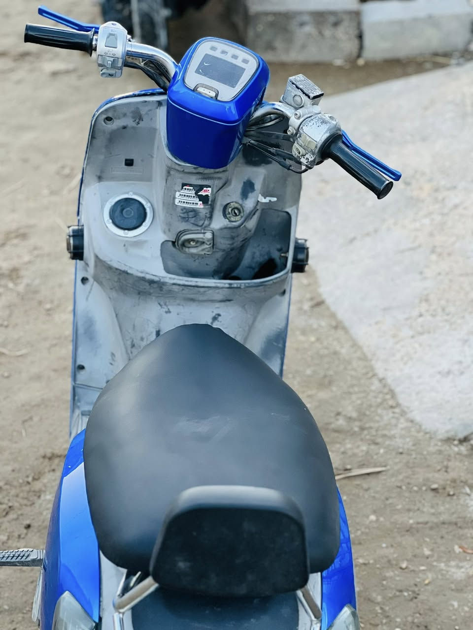 إسلام عليكم بوليسي مسطره جاهزه وخير من الله كلشي شغال اشاير لايت زنون تغير ألوان مكينه ناعمه خرسه ماناقصها شي (مراوس او بيع) المسيب حي المعلمين الاستفسار ***********
