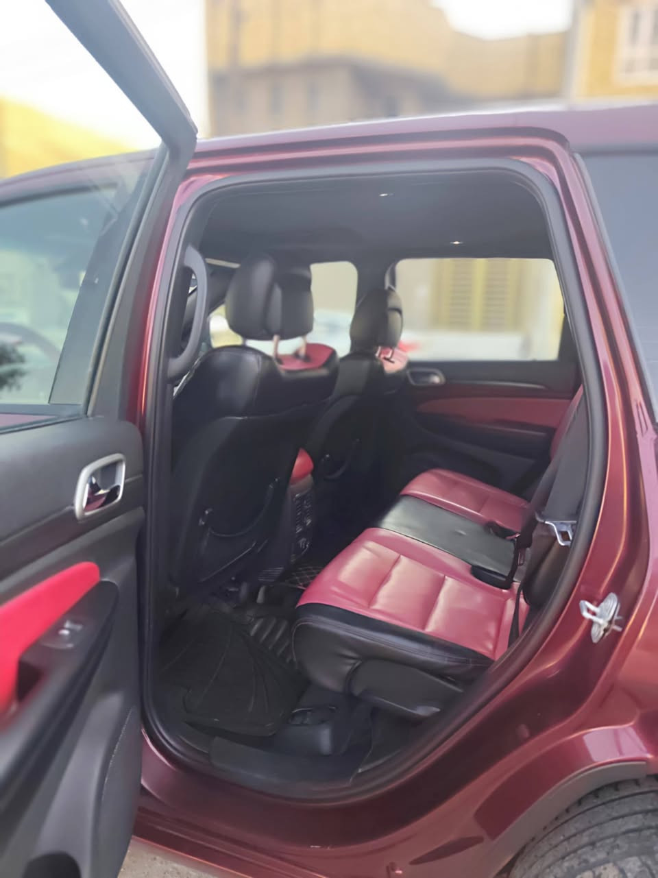 جيب لاريدوو موديل 18 أصل جنطه كهربائي بريك ذاتي عنده رجوع بصمه باب سياره هواي مواصفات سعر 205 وبيه مجال  العنوان ناصريه حي الشهداء التصال ***********
