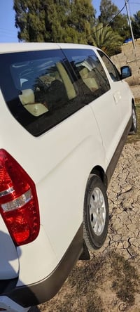 ستاركس • ٢٠١٥ • مكفوله