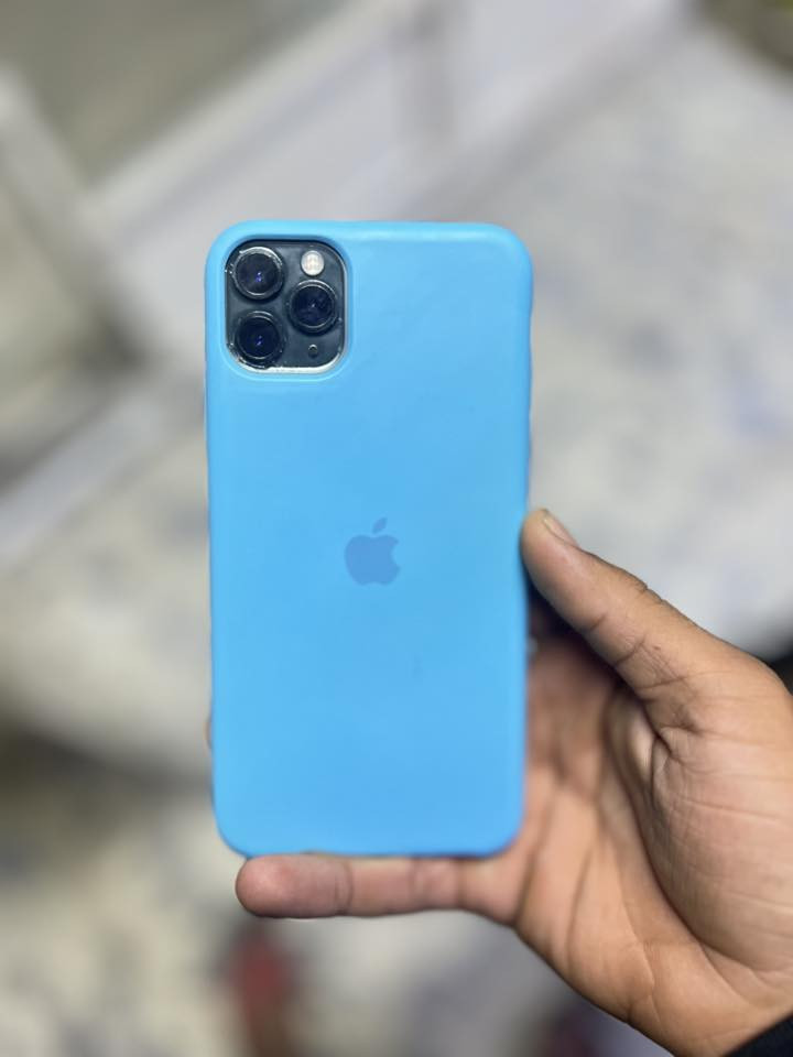 11pro max
بطاريه 74%
مستبدل شاشه اصلي شرط
جهاز مكفول من اي عطل
شرق اوسط نموذج M
مكاني كربلاء طويريج
رقم ***********
السعر واتساب او اتصال
