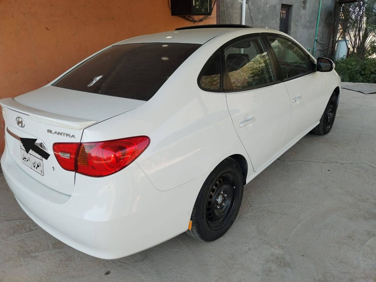 السلام عليكم من رخصه الادمن للبيع هونداي النترا مديل 10 كفاله  عامه من الصبغ والضربه والبارد مكينه كير حداديه تخم تاير كهربائيات شاشه كامره  كله تمام   دكشن عالي فتحه مري اشاره للستفسار أكثر ***********   # *********** المكان النجف اني مكلف بالنشر بالخير للطرفين
