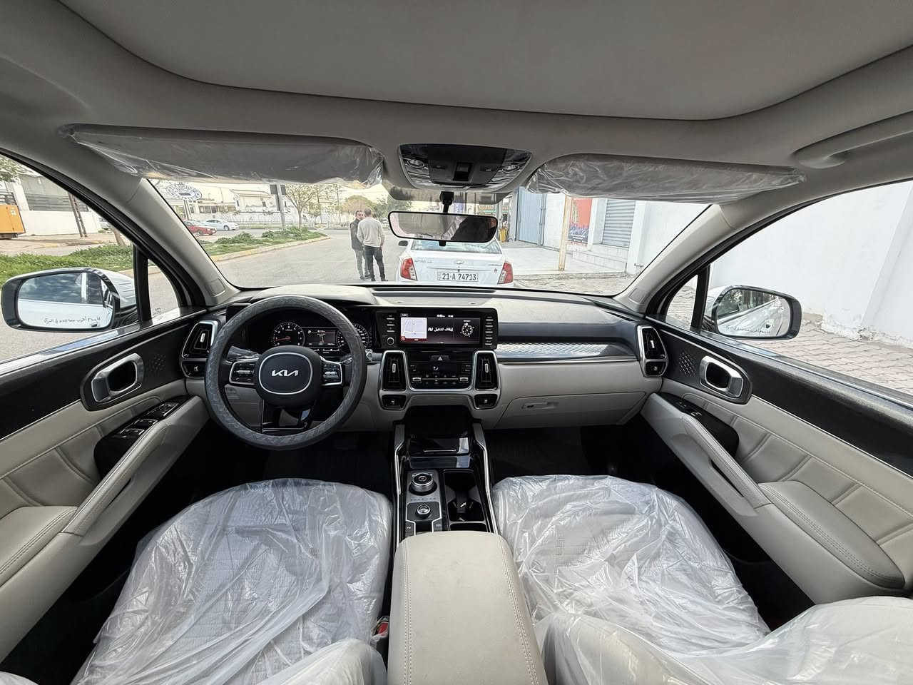 سيارة كيا سورنتو موديل 2023 
كير ومحرك على وضع شركة سيارة مكفوله كفاله عامه فول موصفات سياره بااسمي تحويل مباشر سعر 315 
***********
