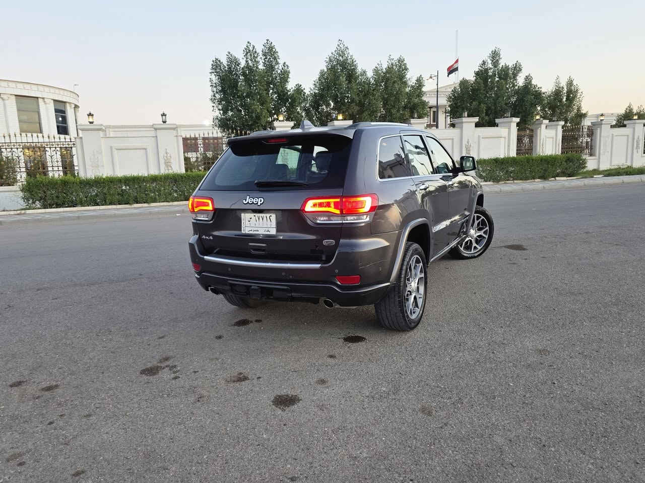 للبيع جيب اوفرلاند 2021

صبغ قطعتين
ماشيه 63

 فول مواصفات ١/١ اوفرلاند  جكات  

رادار جانبي نقطه عمياء 

سياقة الاليه مع تحديد المسار 

داخل اسود    

حجم المحرك: 3600

فور ويل 4/4 ماوس 

دبل سلايت بانوراما 

تشغيل عن بعد 

شفتات ستيرن 

جنطه كهربائي شفط 

دبل كزوز خلفي 

حساسات اماميه + خلفية 

بصمه تشغيل بصمه ابواب

سستم صوت 12 سماعة هارمن كاردون  

دمامي خلفي بلصندوك

قطعتين تبريد ثلج 

كشن خزن ميموري 3 وضعيات

 مقاعد جلد اصليه  كهرباء (تدفئة+تبريد) 

 كشن خلفية تدفئه

تدفئه بلاستيرن 

سيدي بلجكمجه  

مري  شفط 

مري قلاب ويه ال R

يدات ستيل اصل 

الداخل صاج ملكي  

 نظام_خرائط(نظام ملاحة)_Navigatio

 كامرة خلفية دوارة اصلية

 استيرن كهرباء +  تدفئة

 فول تحكم استيرن (جهتين امامي + جهتين

 مري _جانبي_تدفئة مرايا_جانبية_حساسة_للضباب_تعمل_

تلقائياً + اشارة بالمري 

 لايت عدسة زينون يصعد وينزل ويه الستيرن 

كشافات زنون 

زراكات لايت 
بصمه
السياره جديده بمعنئ الكلمه 
رقم بغداد بسم

للاستفسار / 0776164053 السعر 210


**إذا كنت صاحب هذا الإعلان وتريد حذفه لأي سبب، رجاءا أرسل رسالة إلى الدعم الفني**