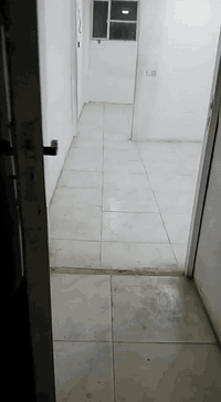 من رخصه الادمن #شقه طابق رابع  غرفه وصاله للايجار ترهم طلاب خدماتها كا...