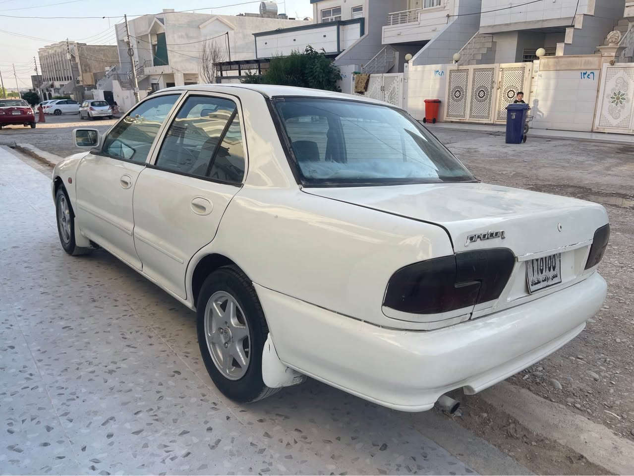 پروتون موديل 2004
سبوغ عام بوجواني بشت وبيش كه پس براوه وه رگه رابه شه رت گيرومه كينه به شه ر ت
گيرتوماتيك ته بريد جام كاره باي
سه نه وي اصلي و ئارم به شه رتي كيشه ي مه ده ني
سعر26$  مجاليكي برايانه
*********** أربيل, العراق
