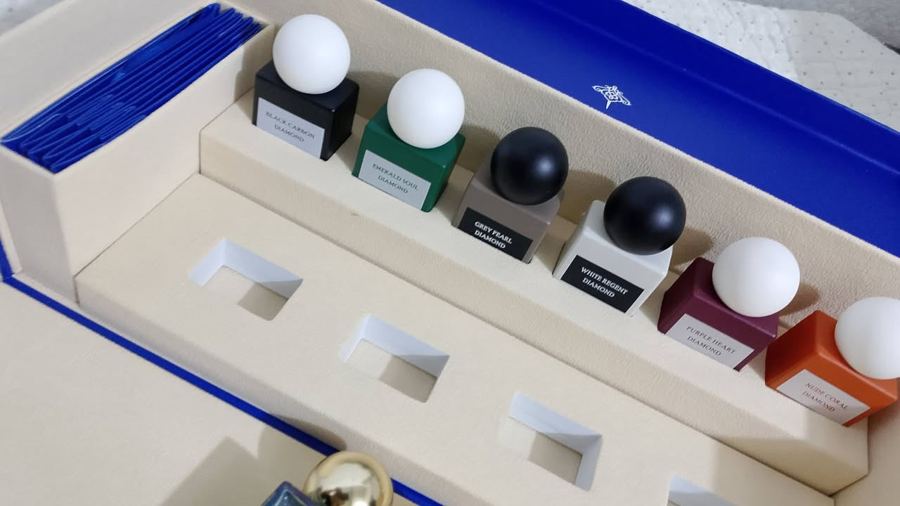 عطور خليجيه من إبراق إبراهيم قرشي تصفيه محل ةبسعار  مناسبه


**إذا كنت صاحب هذا الإعلان وتريد حذفه لأي سبب، رجاءا أرسل رسالة إلى الدعم الفني**