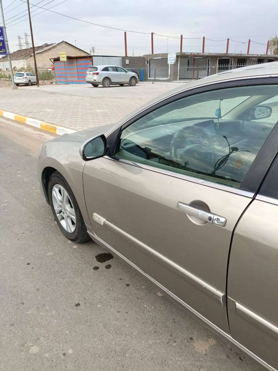 سلام عليكم سيارة للبيع رينو سافران 2011 سيارة جاهزة كير مكينة حدادية جديدات نضيفة رقم أربيل إنكليزي سنویه جديده هزه جديده سيارة نضيفة كلش كفالة عامة الشراي يتصل ويدلل *********** مكلف بالنشر اتصل على الهاتف وتدلل. مكان ديوانية
