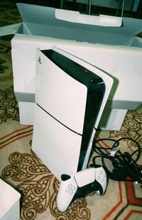 بلي ٥ • مهكر ١٢.٠٢ • نضافته ١٠٠٪