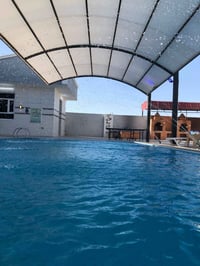 للحجز والاستفسار التواصل 07818464243 واتس اب موثقه بتطبيق اجرلي