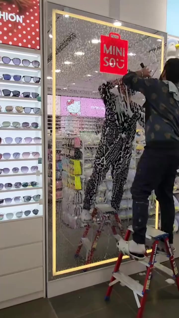 هەژین کلین 
  پاکردنەوە-ماڵگواستنەوە-
 ***********
  مالەکەت بەێنە بسپێرە
 بۆ پاکردنەوەی شوێنە گشتی تایبەتەکان تایبەتەکان
بەموادی پێشکەوت
ئامادەین بۆشۆردن ووشکردنەوەی قەنەفەکانتان لە جێگای خۆی بە باشترین موادی پێشکەوتوو.
#kurdish #clean #پاکردنەوە #slemani #hazhin1122
