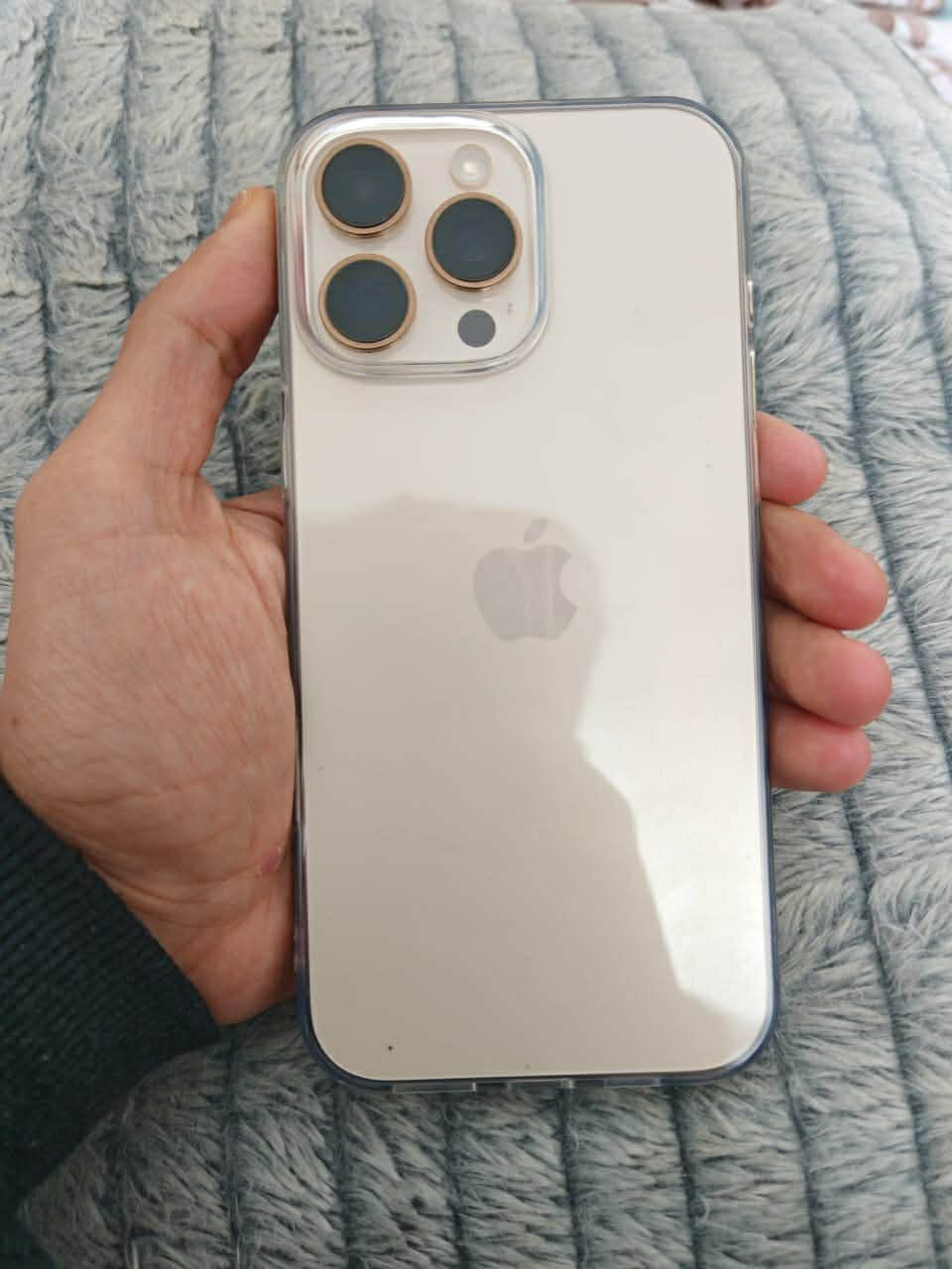 آيفون 16 برو ماكس ذاكره 256 ب  طاريه 100  عربي شرق اوسط مشحون 110 السعر 1470 النجف الرضويه ***********
