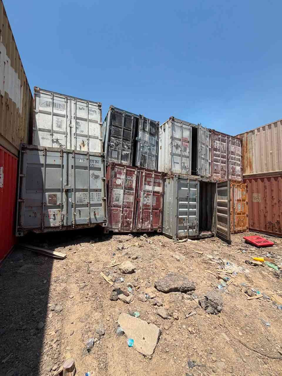 حاويات البيع العنوان بغداد شعب أسعار مناسبة الطول 12 متر حاوية حديثة رقم الهاتف ***********📞
