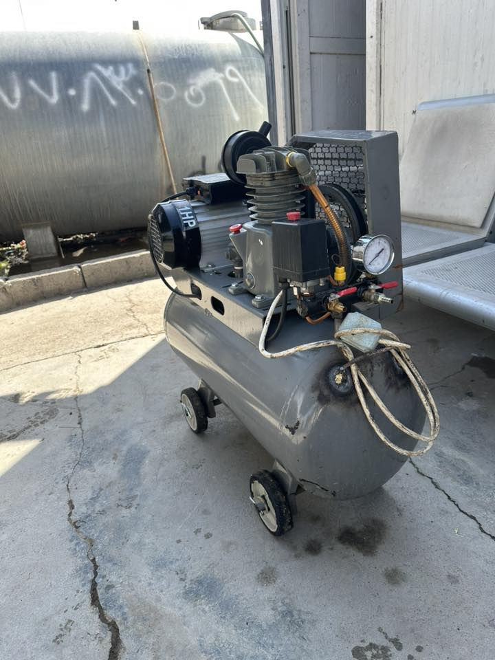 فارة غسل
سنكل ٢٠٠ بار ايطالي مع صوندة ١٥ متر مسلح ومسدس

كمبريسر ٥٠ لتر ملف نحاس مع صوندة ١٥متر اصلي + تورنادو هواء تنضيف السيارات

*********** متوفر واتساب
