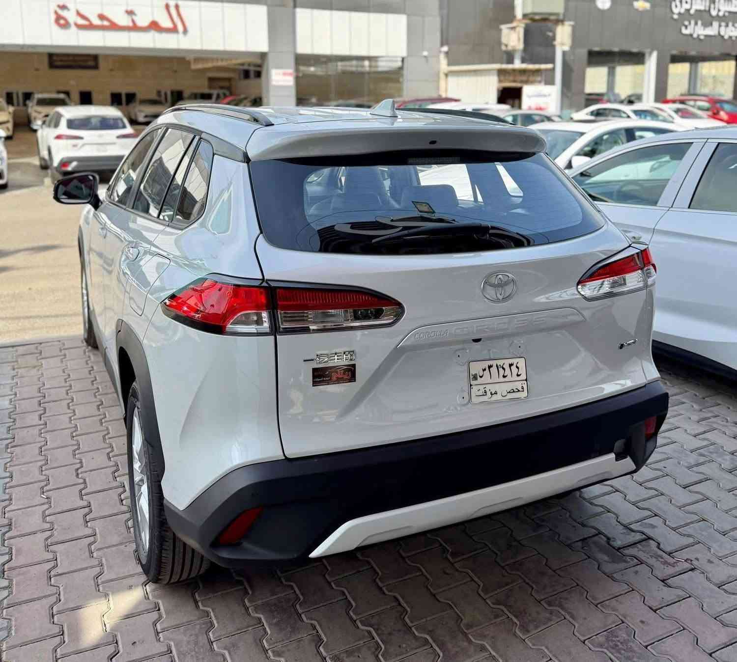 🚗 تويوتا كورلا كروس 2026 – الشكل الجديد 

قوة الأداء + توفير الوقود + فخامة التصميم ✨

استمتع بتجربة قيادة عصرية مع أحدث إصدار من تويوتا الهايبرد، يجمع بين التكنولوجيا المتطورة والراحة الكاملة 👌

🔹 المواصفات:

 • محرك 2000cc هايبرد اقتصادي 🔋
 • فول مواصفات
 • فتحة سقف ☀️
 • رادار أمامي (نظام أمان متطور)
 • مقاعد جلد أصلي فخم
 • كرسي كهرباء (3 وضعيات)
 • رنكات قياس 16 إنش + مرايا سوداء 🖤
 • شاشة كبيرة عالية الدقة
 • عدادات ديجيتال (كيجات إلكترونية)
 • حساسات أمامية وخلفية أصلية
 • كشافات بروجكتر + حمالات سقف
 • وباقي المواصفات المعروفة من Toyota ✅

🔥 سيارة مثالية للاستخدام اليومي والسفر – أداء قوي مع صرفية ممتازة

📞 لمعرفة السعر:
علّق برقم (1) أو تواصل معنا مباشرة

🏢 شركة ريتاج لتجارة السيارات
📍 العنوان: بغداد – معارض البياع – الشارع الرئيسي

⏰ أوقات الدوام:
يومياً من 10:00 صباحاً إلى 09:30 مساءً

📱 للاستفسار:

***********
***********
***********
***********
