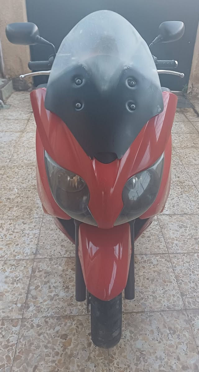 السلام عليكم
فورزا 10/0 مكفولة 
S7 كير شغال شلعة و شرط معدل 150 ع ستان تعليك 
هيتر تدفئة ستيرن / ماشية 22 الف 
منظومة لايت زنون عالي ناصي 
دبل بصمة و سويج طوارئ اوراق كامله وصولات كمرك سهل بالترقيم.. / مراوس ب دراجه شحن كون ضخمة مع فرق او بيع سعر مليون و نص بيها مجال


**إذا كنت صاحب هذا الإعلان وتريد حذفه لأي سبب، رجاءا أرسل رسالة إلى الدعم الفني**