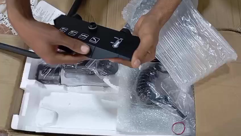 دوش بيانو الي يفيده يراسلني  
متوفر توصيل لجميع المحافظات


**إذا كنت صاحب هذا الإعلان وتريد حذفه لأي سبب، رجاءا أرسل رسالة إلى الدعم الفني**